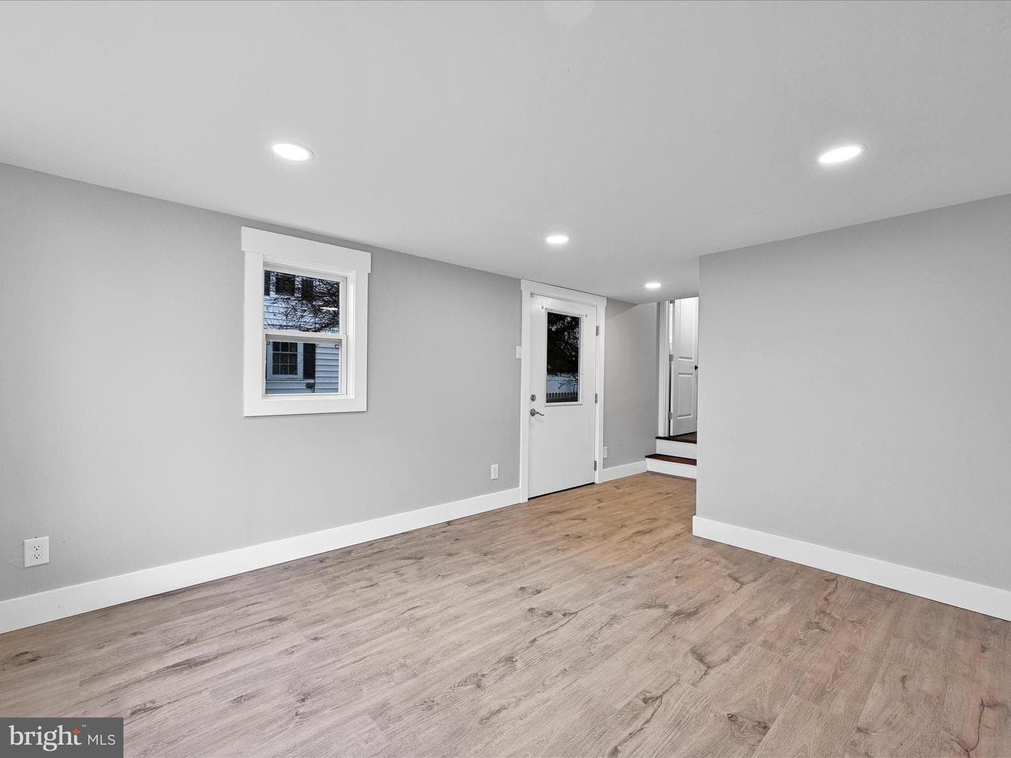 814 Rex Avenue photo 14