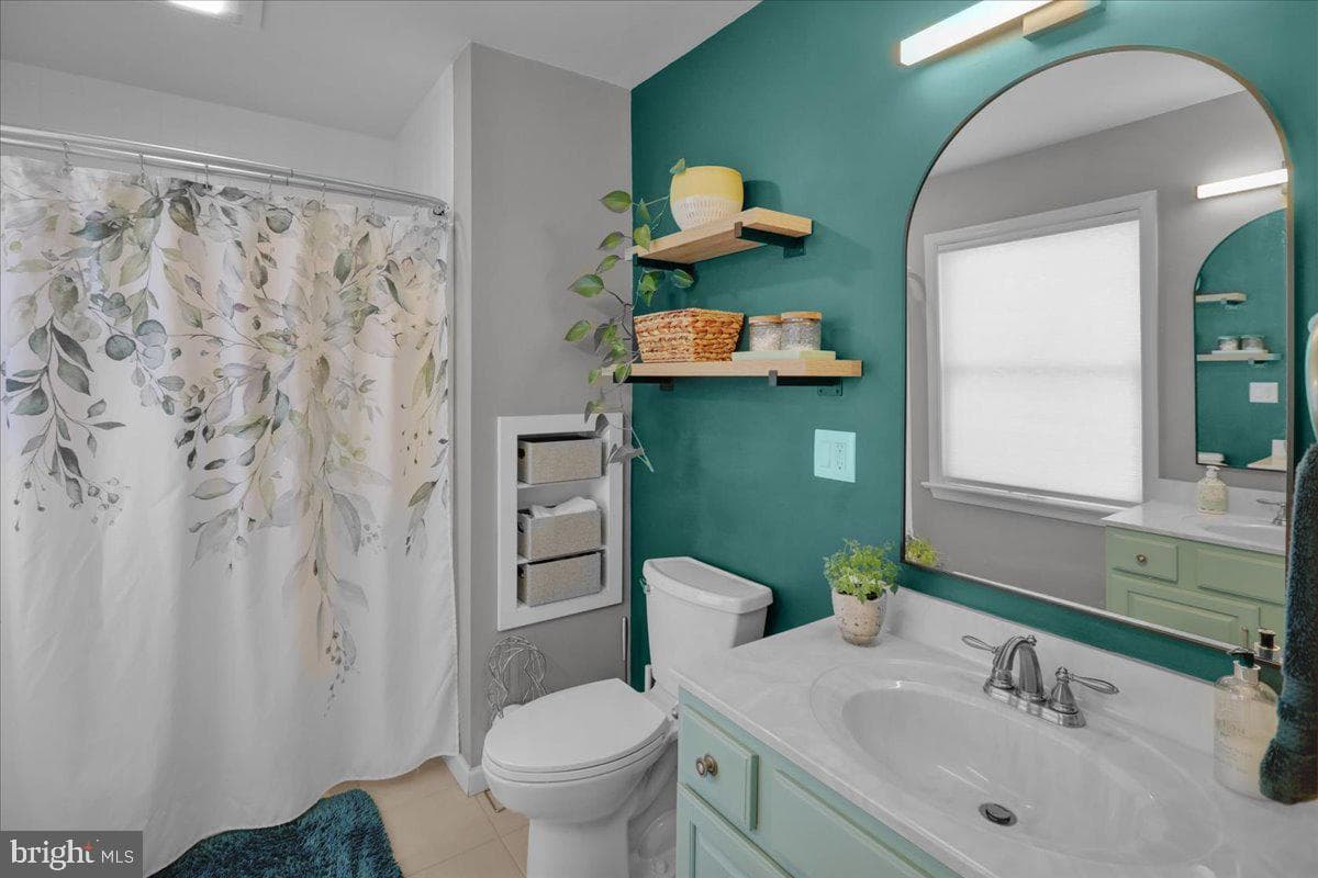141 Oak Lane photo 24