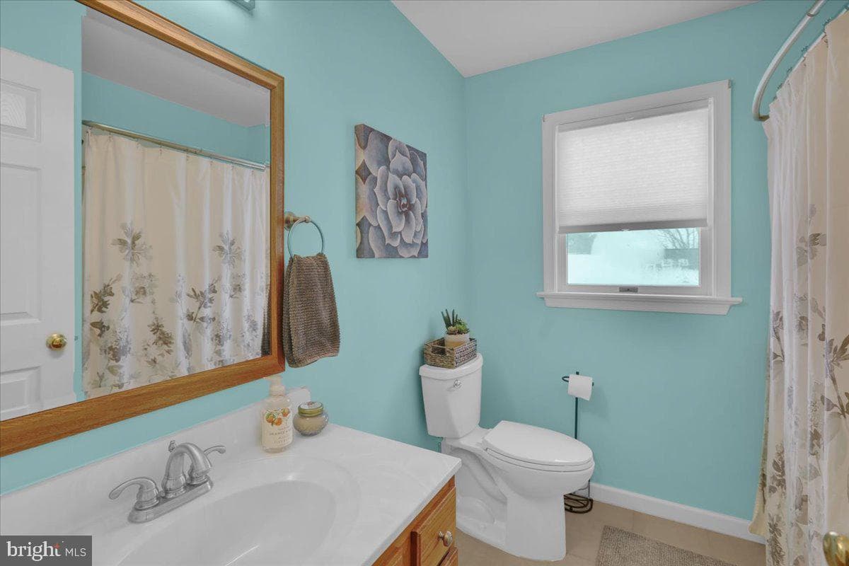 141 Oak Lane photo 30
