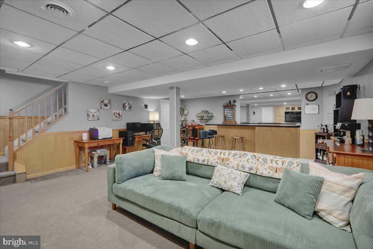 141 Oak Lane photo 35