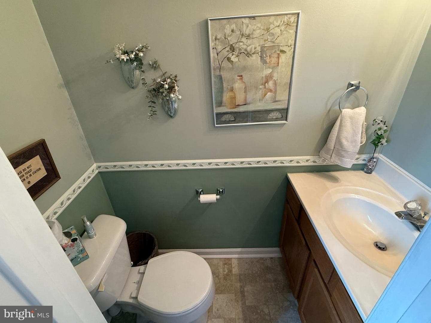 252 Forest Circle photo 18