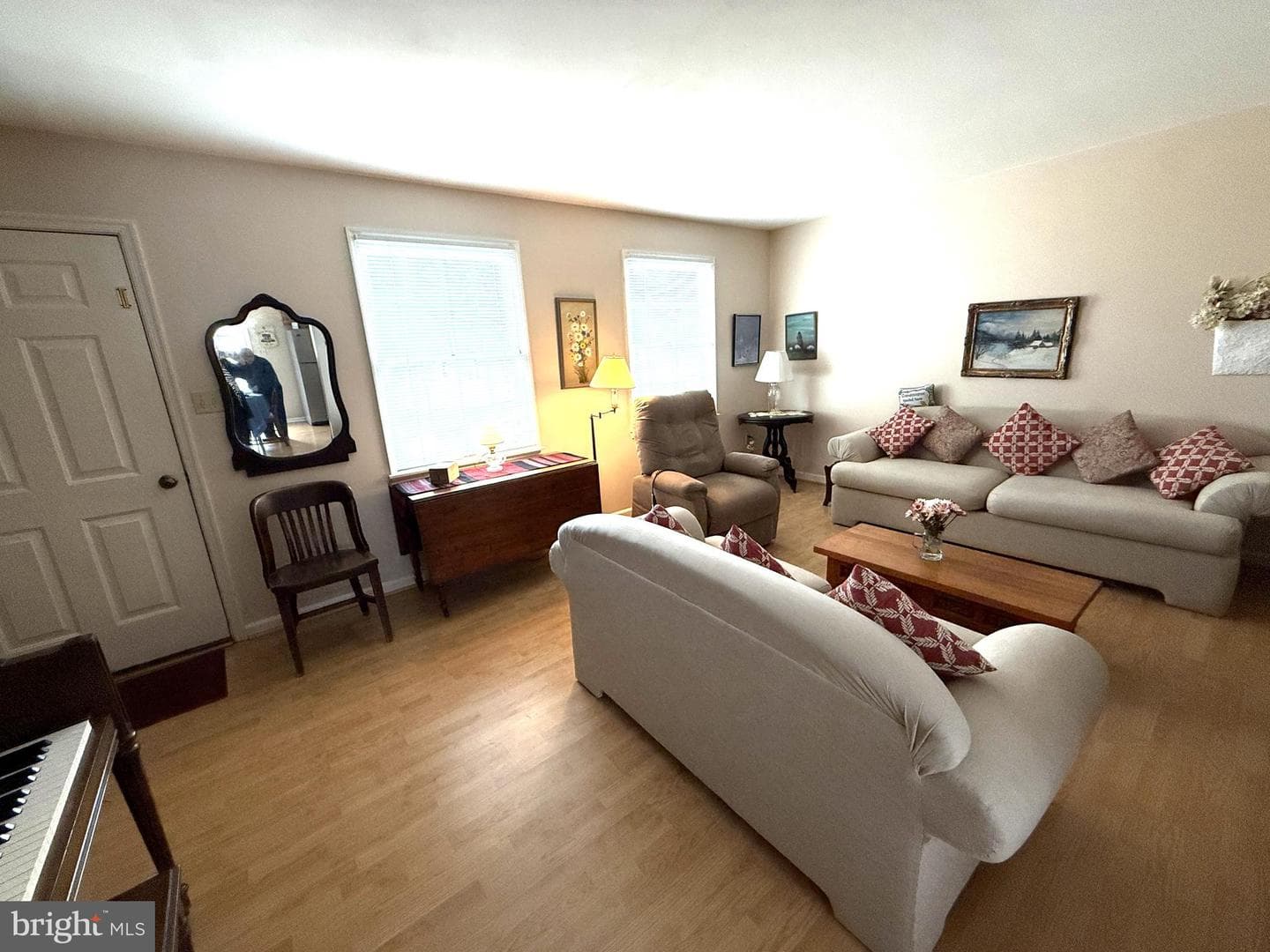 252 Forest Circle photo 6