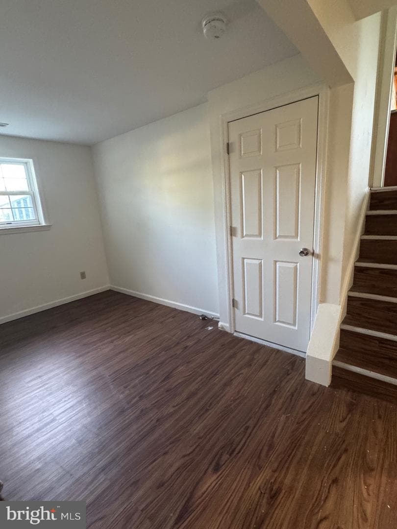 6 Laurel Lane photo 6