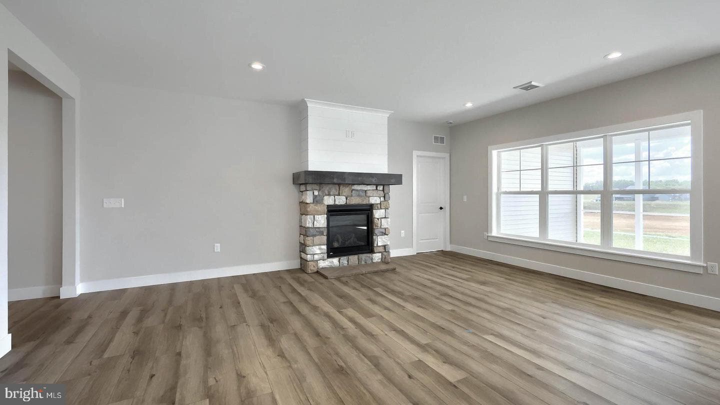 416 Pinnacle Ridge Drive photo 16