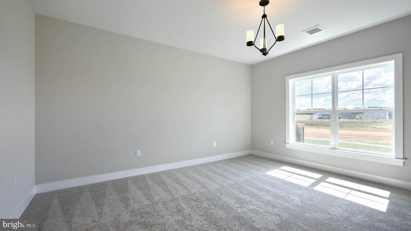 416 Pinnacle Ridge Drive photo 22