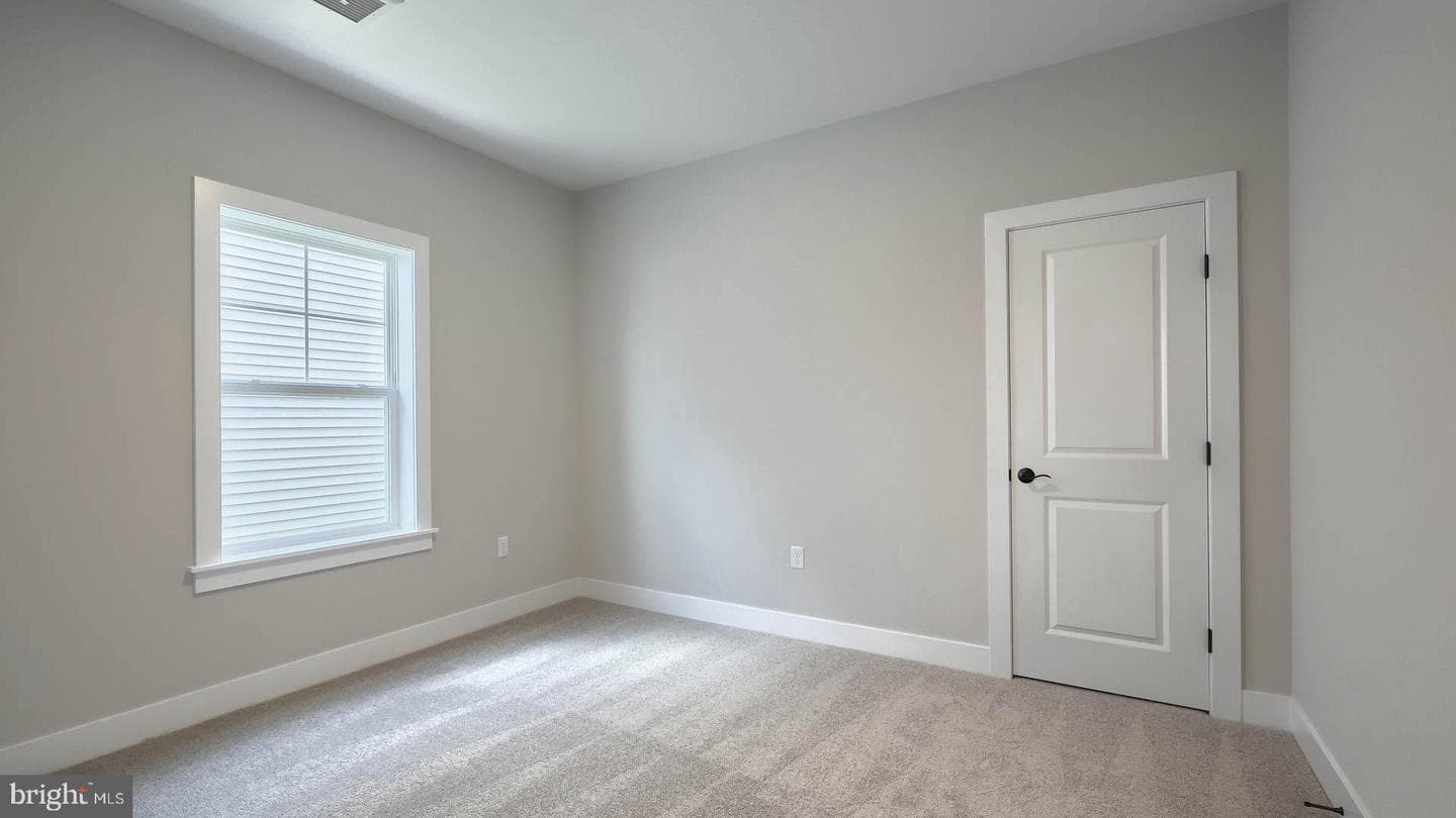 416 Pinnacle Ridge Drive photo 30