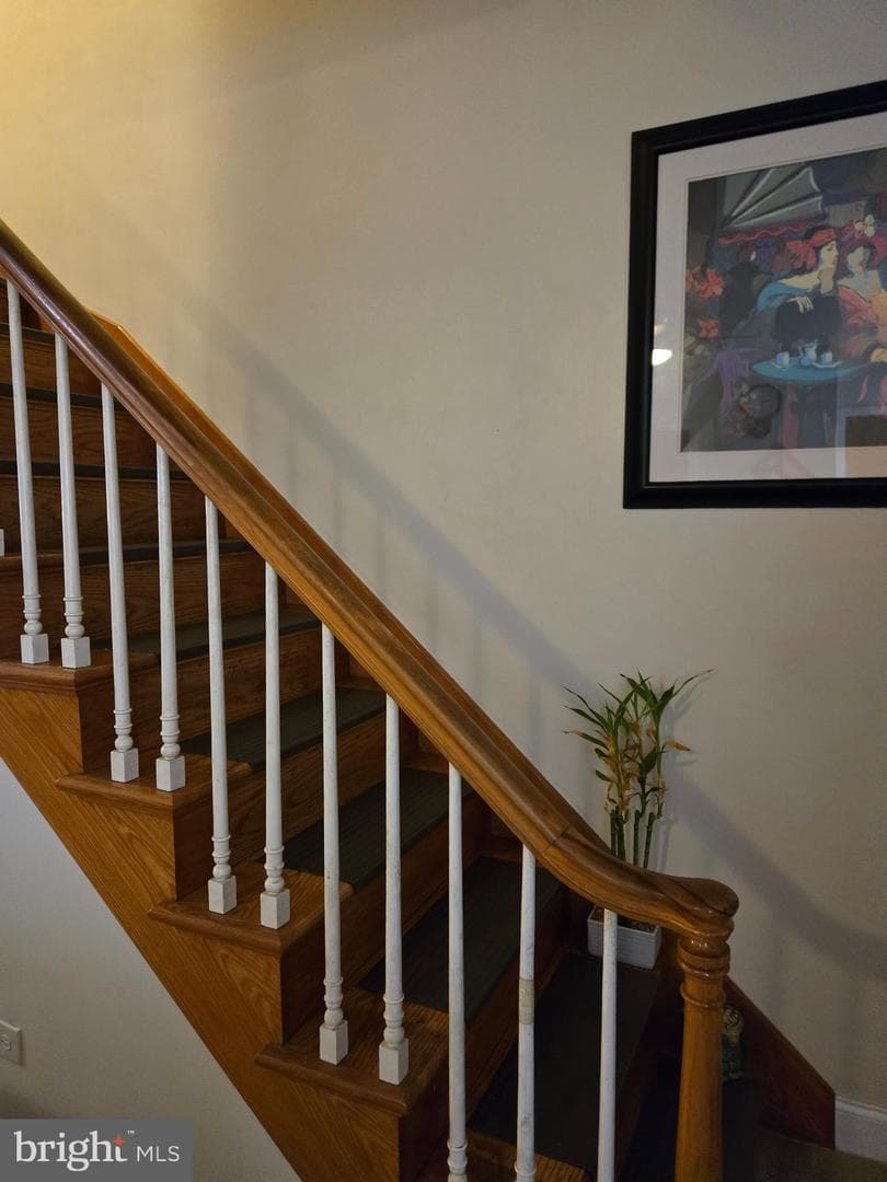 17 Pershing Avenue photo 8