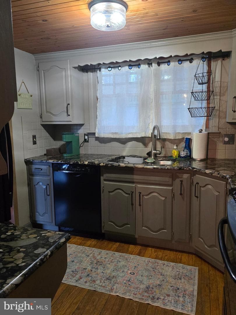 311 1st Street photo 8