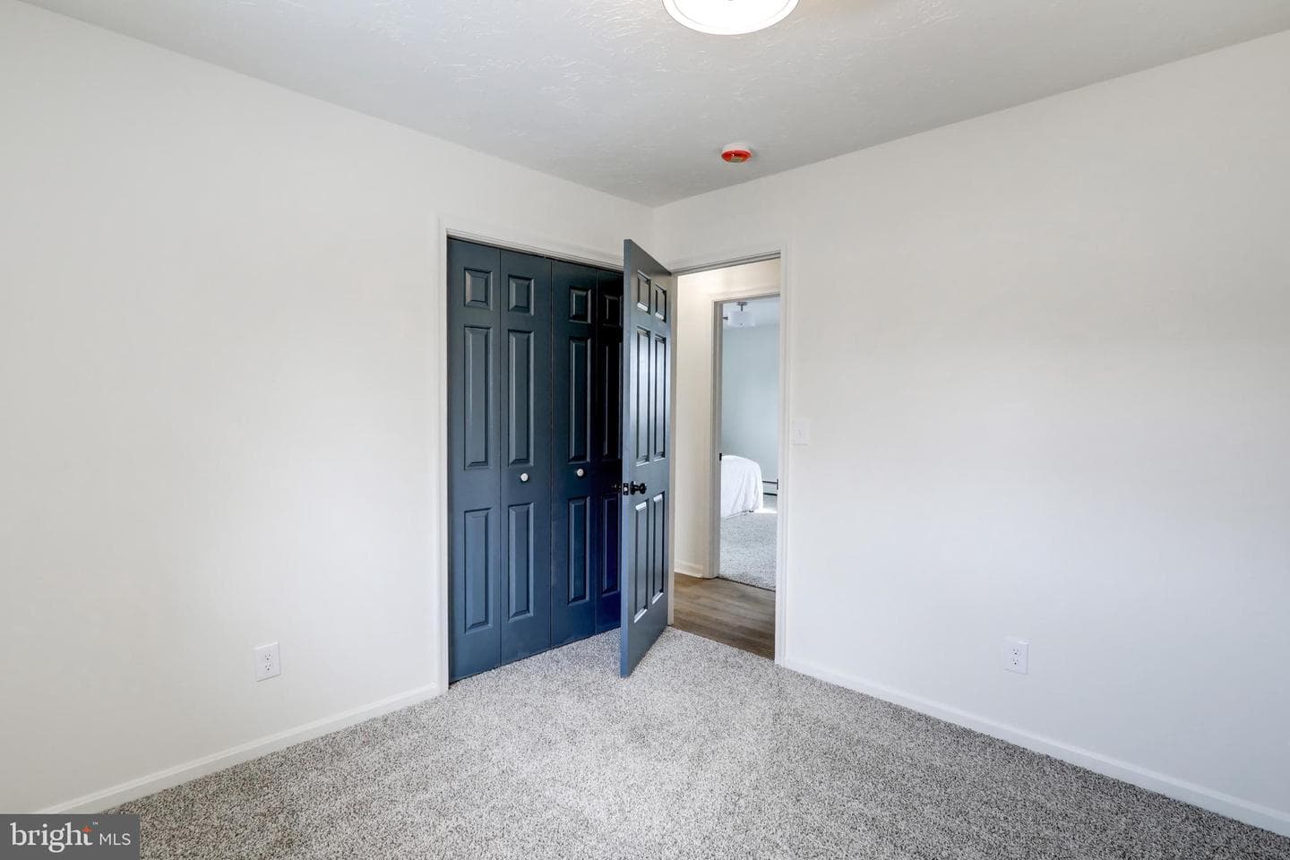 1370 Twigg Avenue photo 24