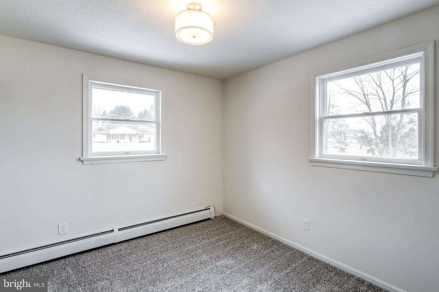1370 Twigg Avenue photo 25