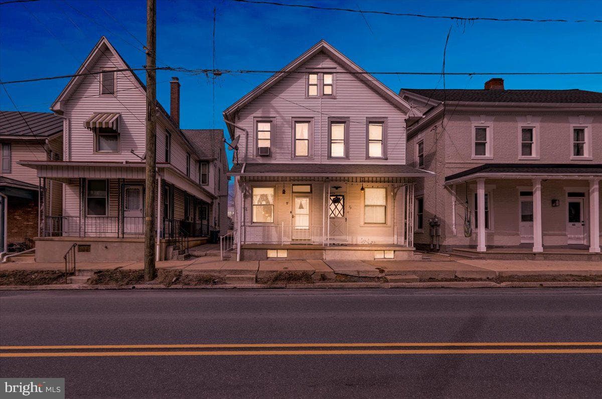 77 E Main Street photo 22