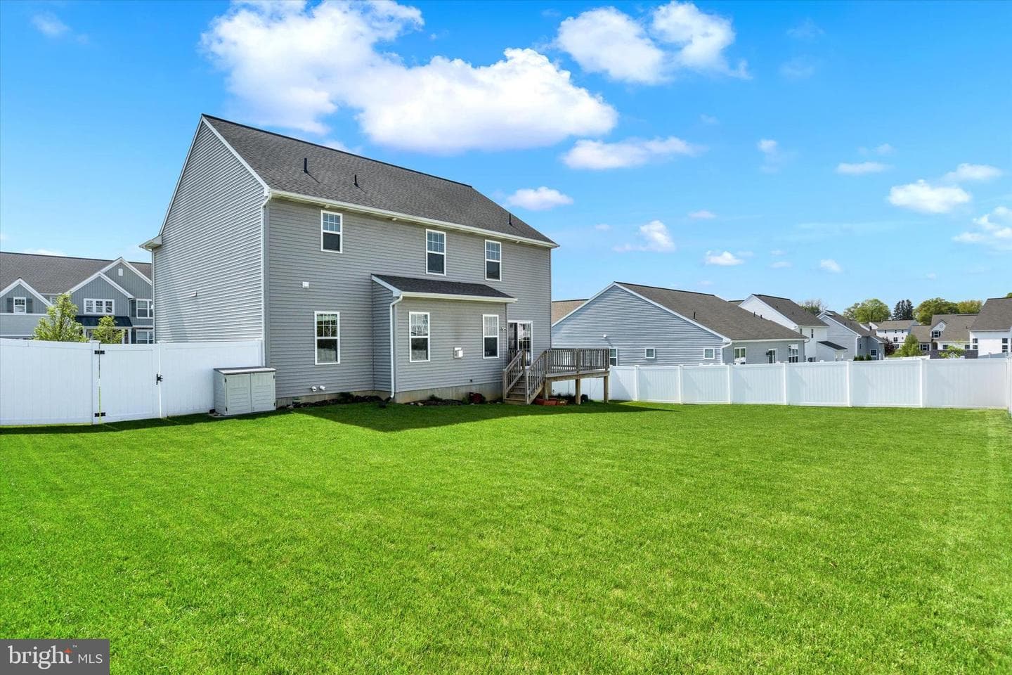 642 Meadowview Drive photo 20