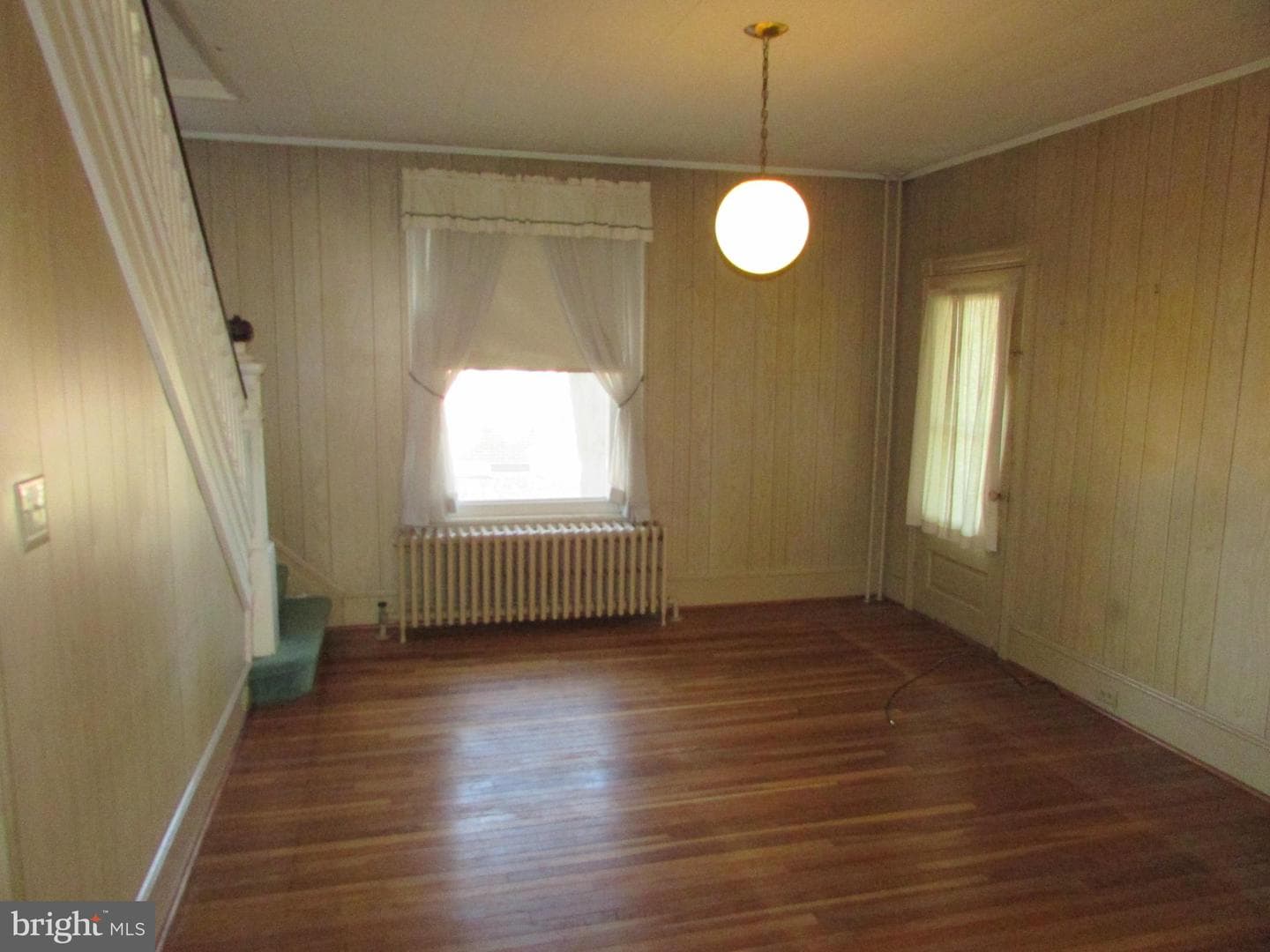 216 E Main Street photo 11