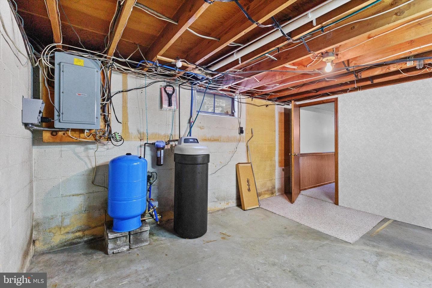 1308 S 5th Avenue photo 33