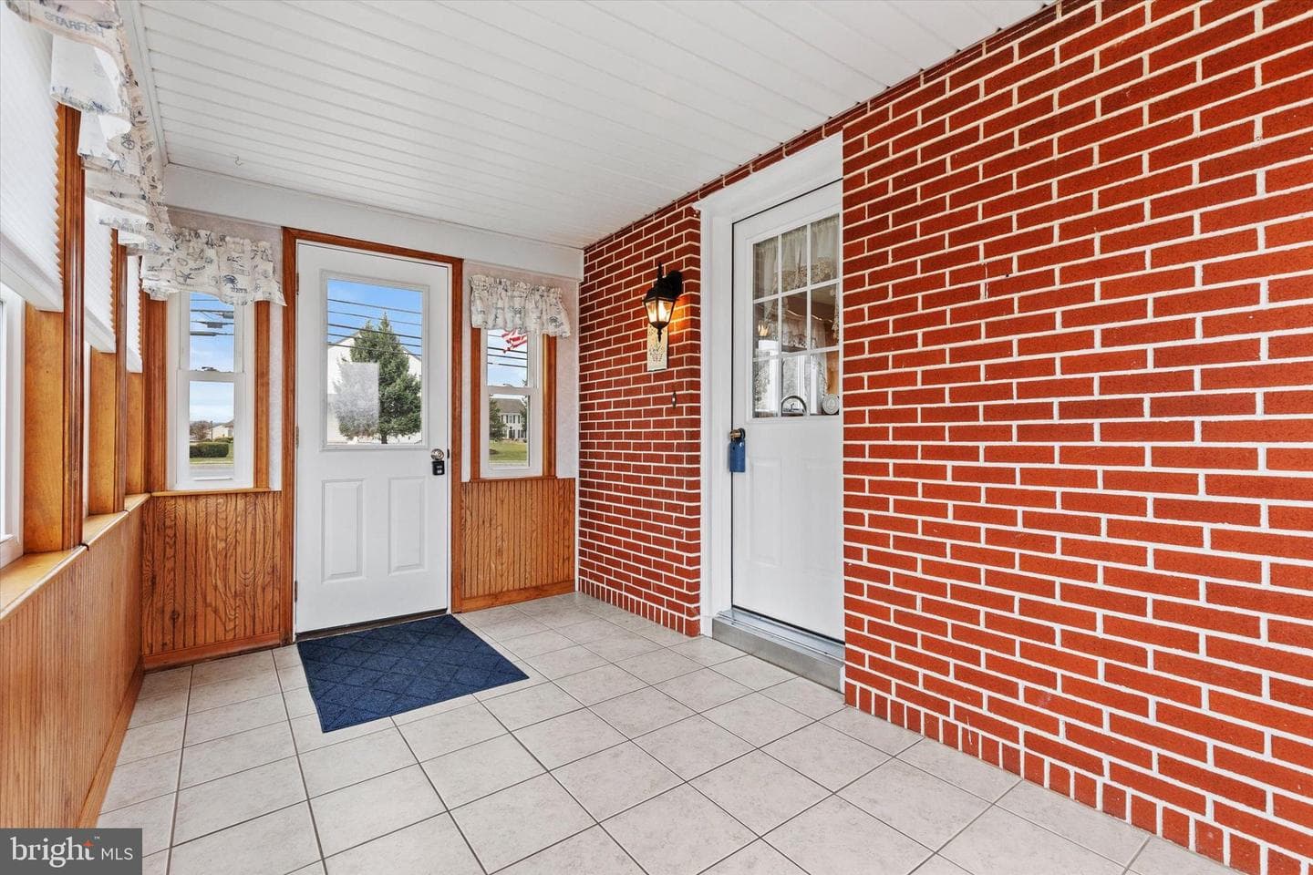 1308 S 5th Avenue photo 5