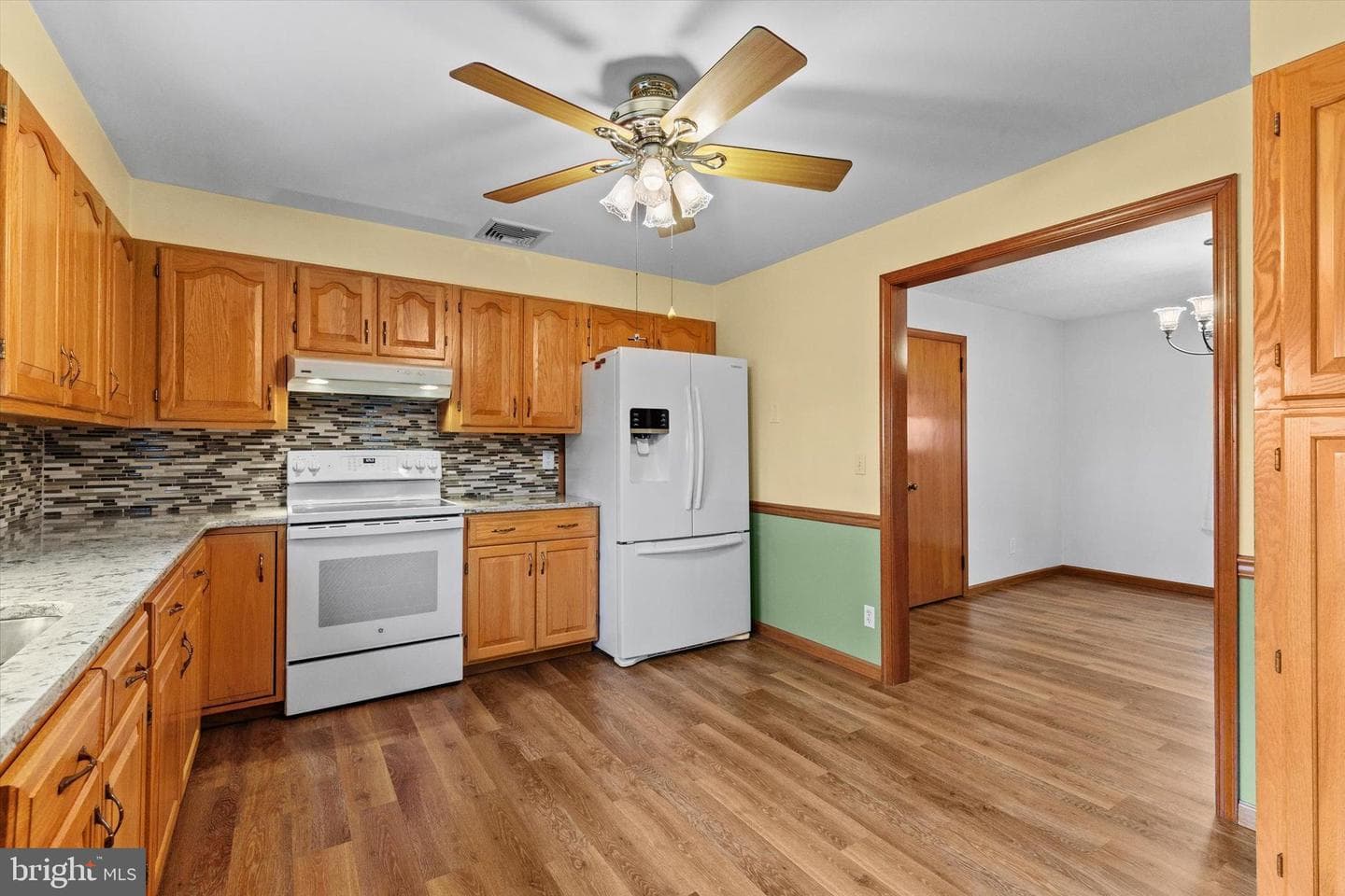 1308 S 5th Avenue photo 8