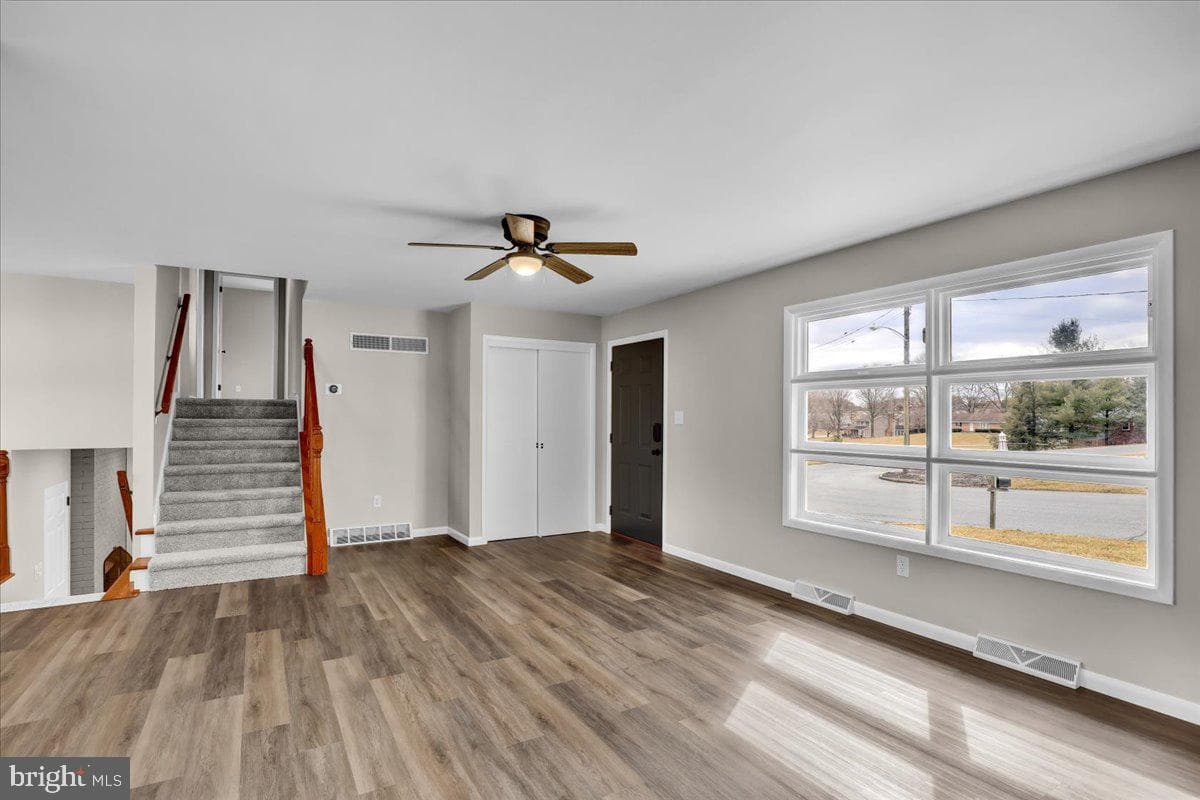 309 Davis Lane photo 12