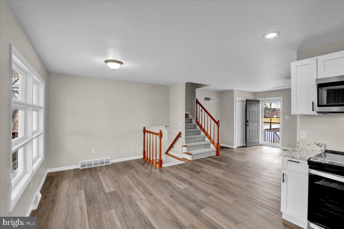 309 Davis Lane photo 13