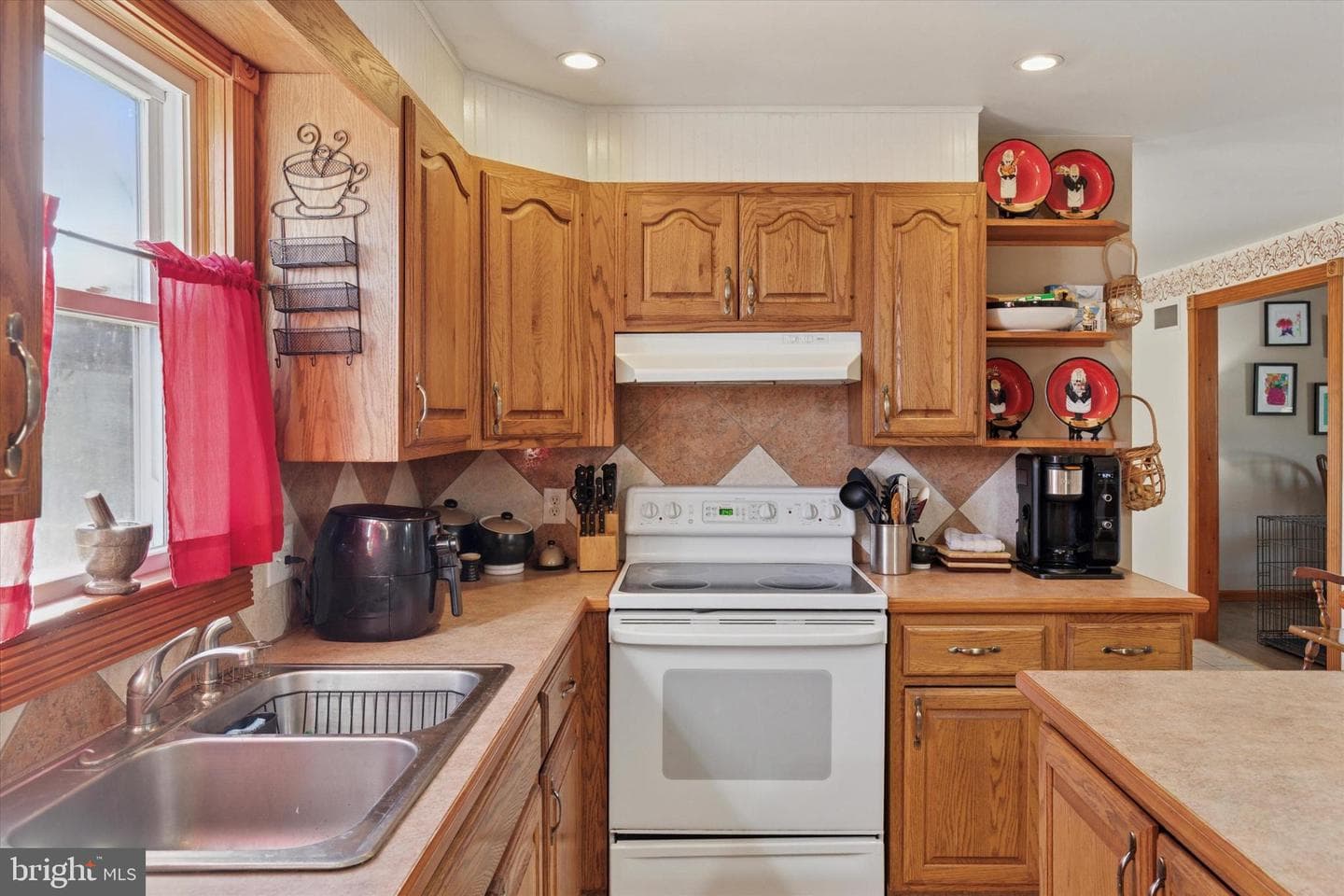 1144 Alpha Avenue photo 5