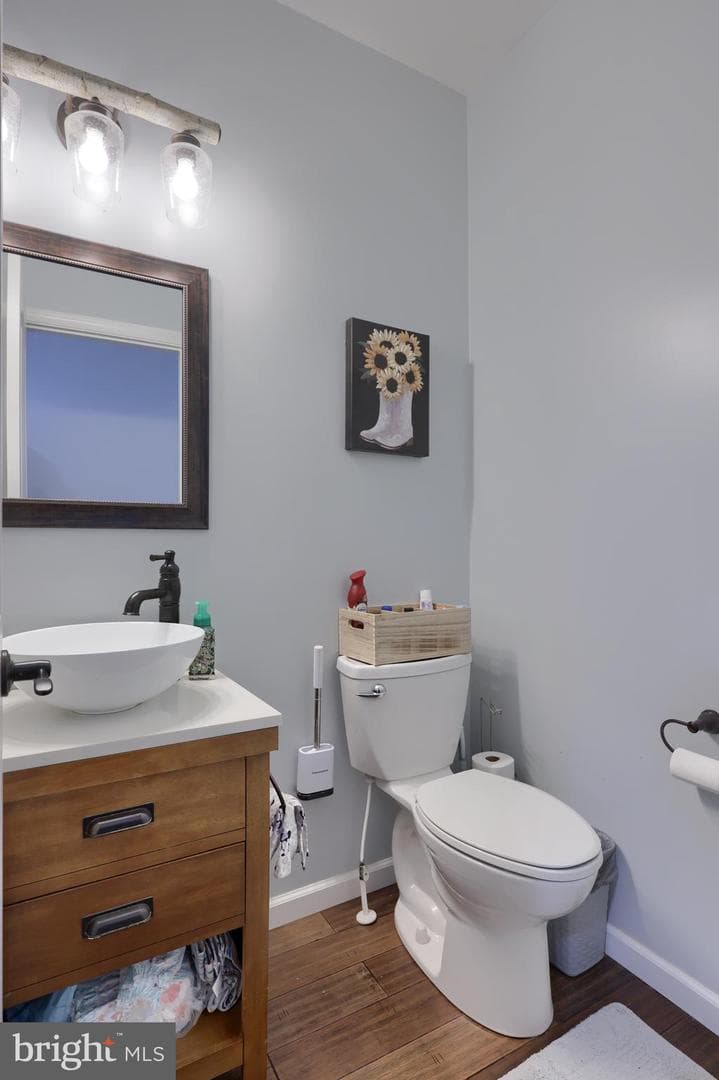 306 S Cherry Street photo 16