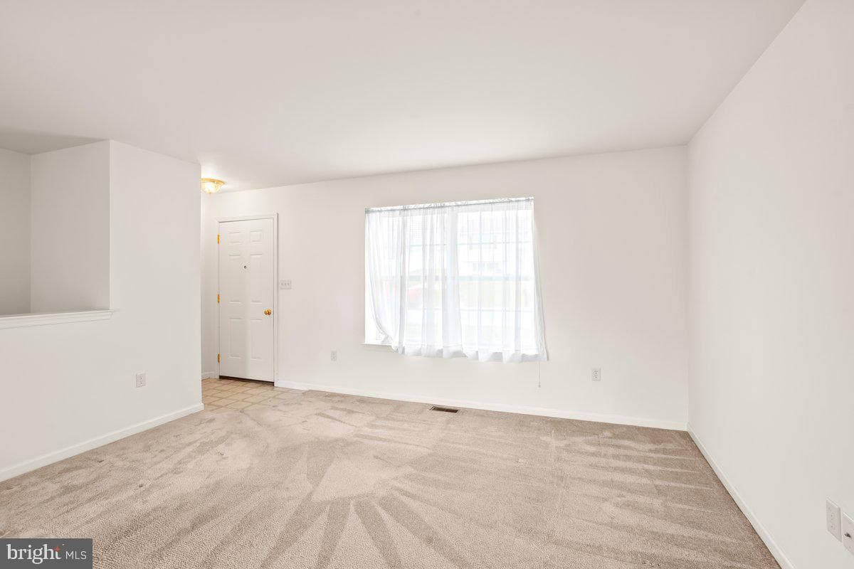 975 Harmony Hill Drive photo 7