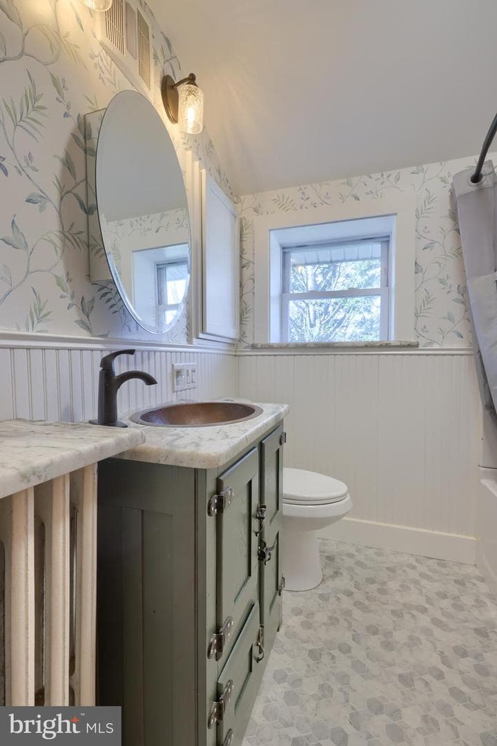11 E Poplar Street photo 21