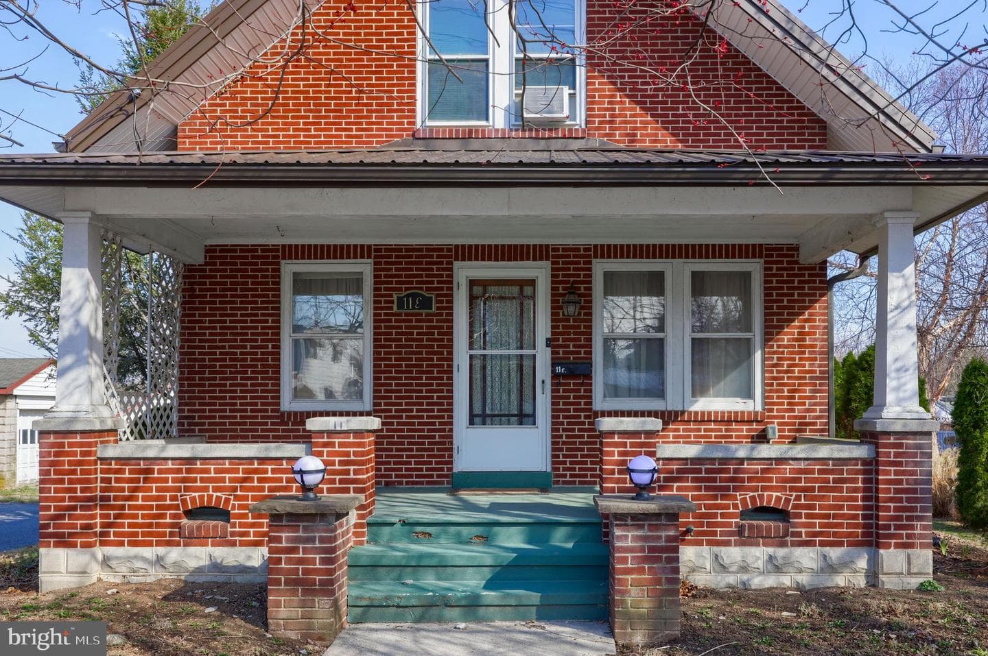 11 E Poplar Street photo 5