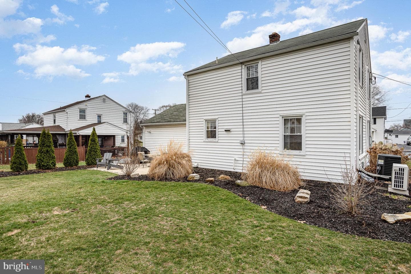 706 W Oak Street photo 31