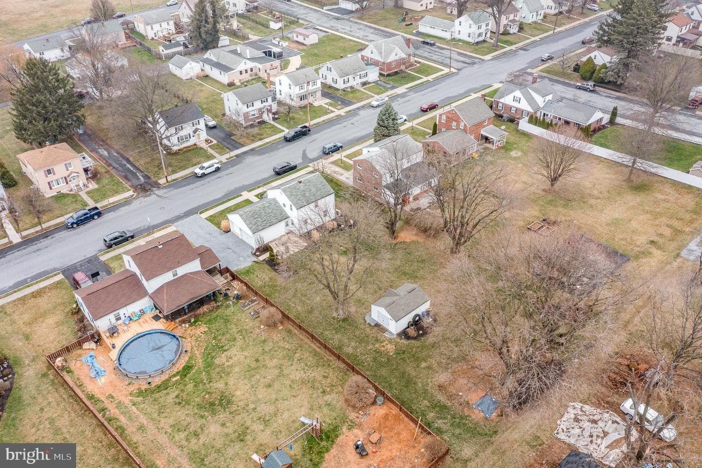 706 W Oak Street photo 34