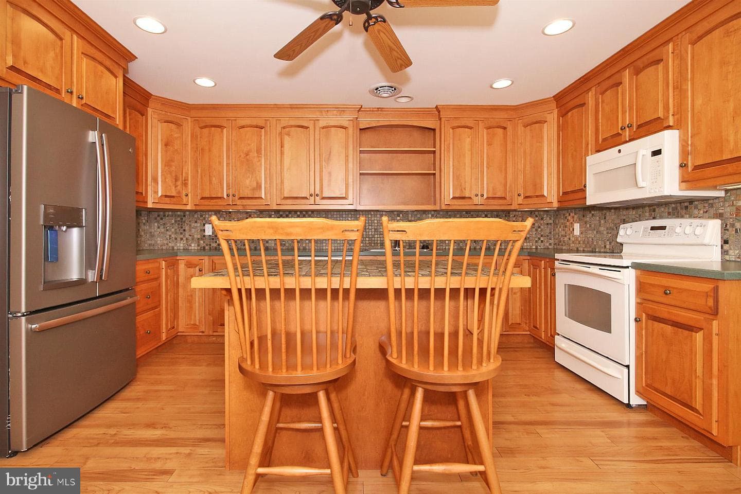 1043 English Drive photo 10