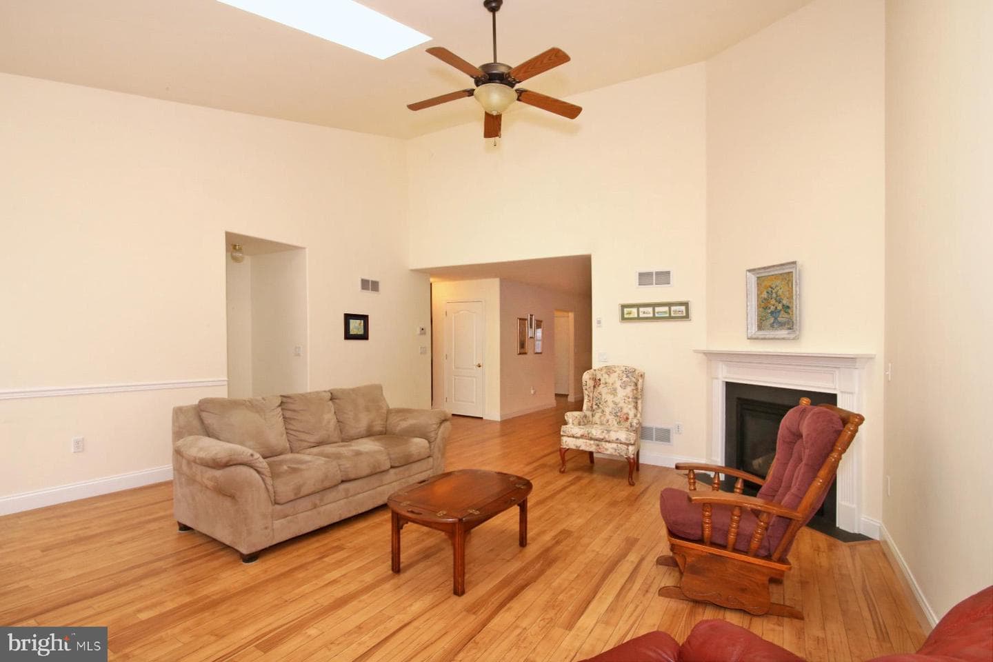 1043 English Drive photo 15