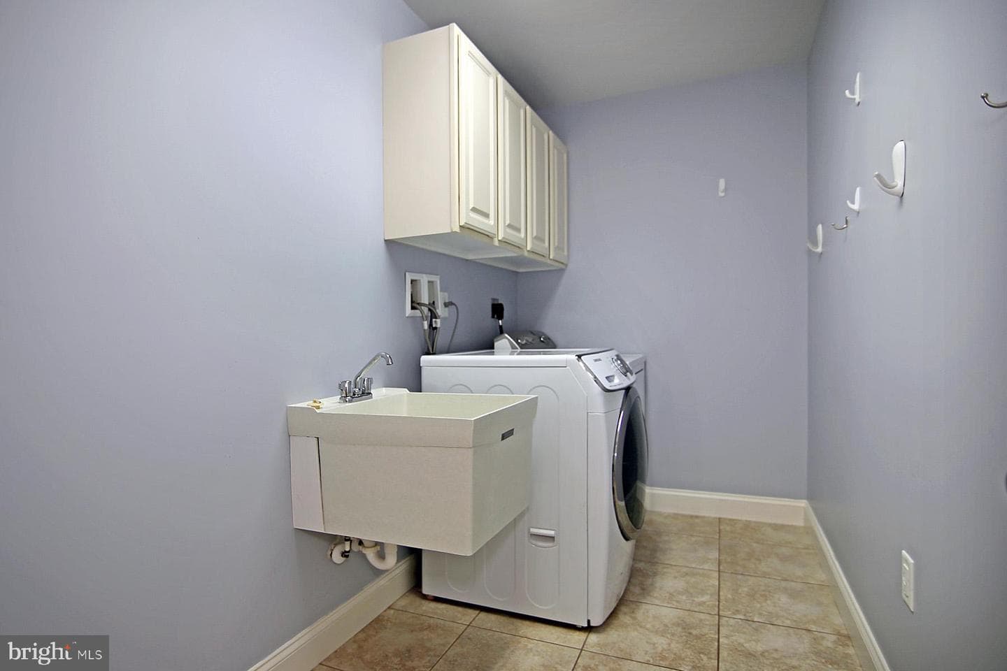 1043 English Drive photo 18