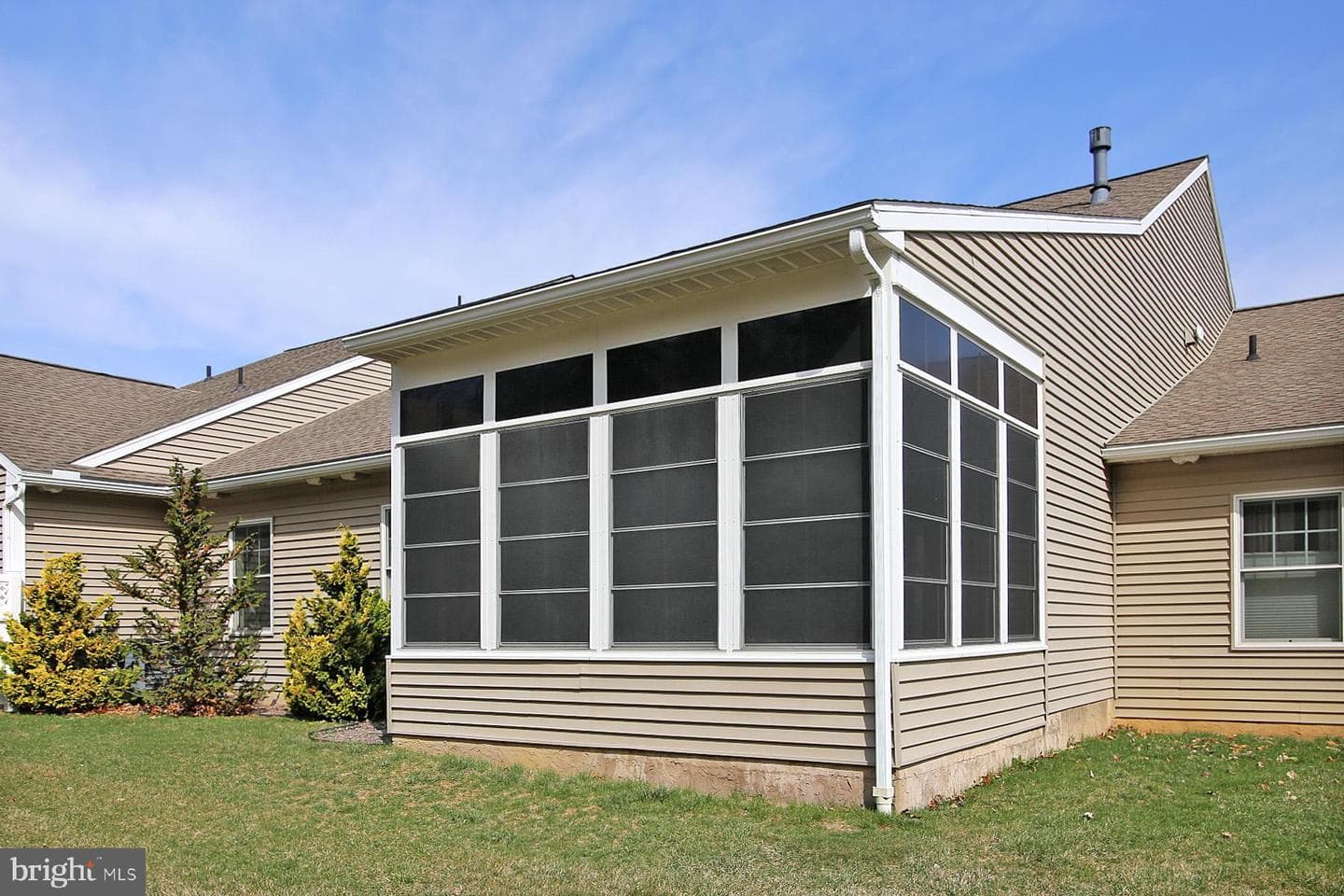 1043 English Drive photo 43