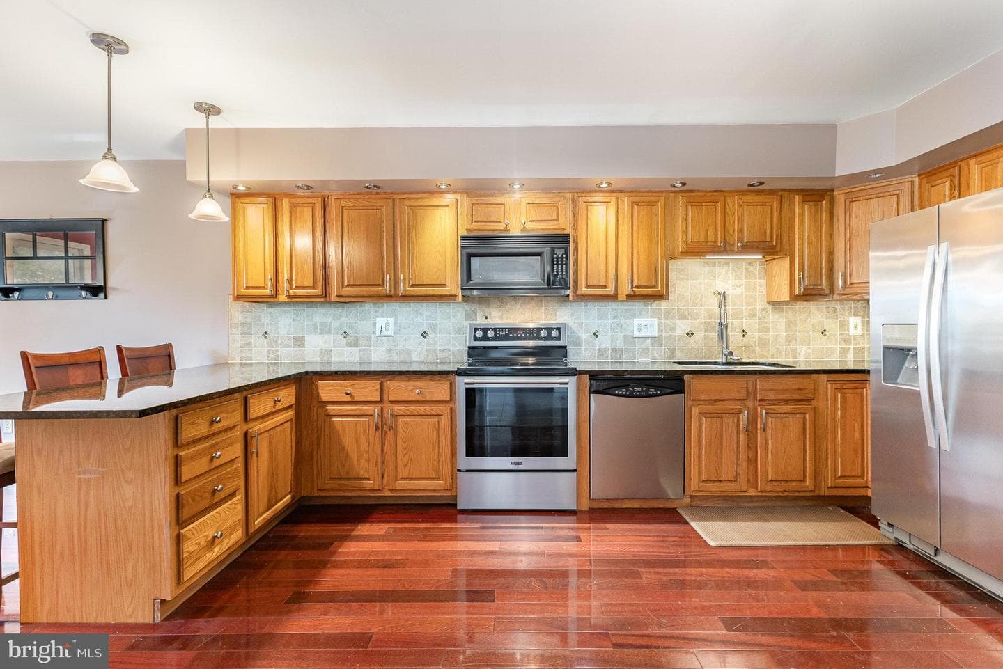 1387 Sholly Avenue photo 10