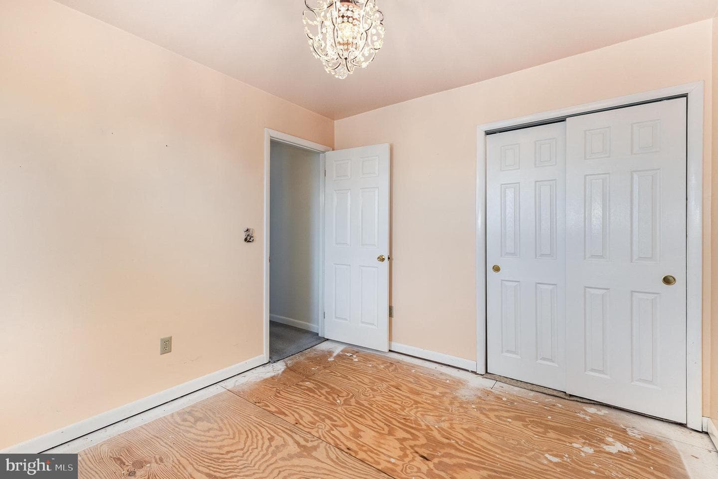 1387 Sholly Avenue photo 20