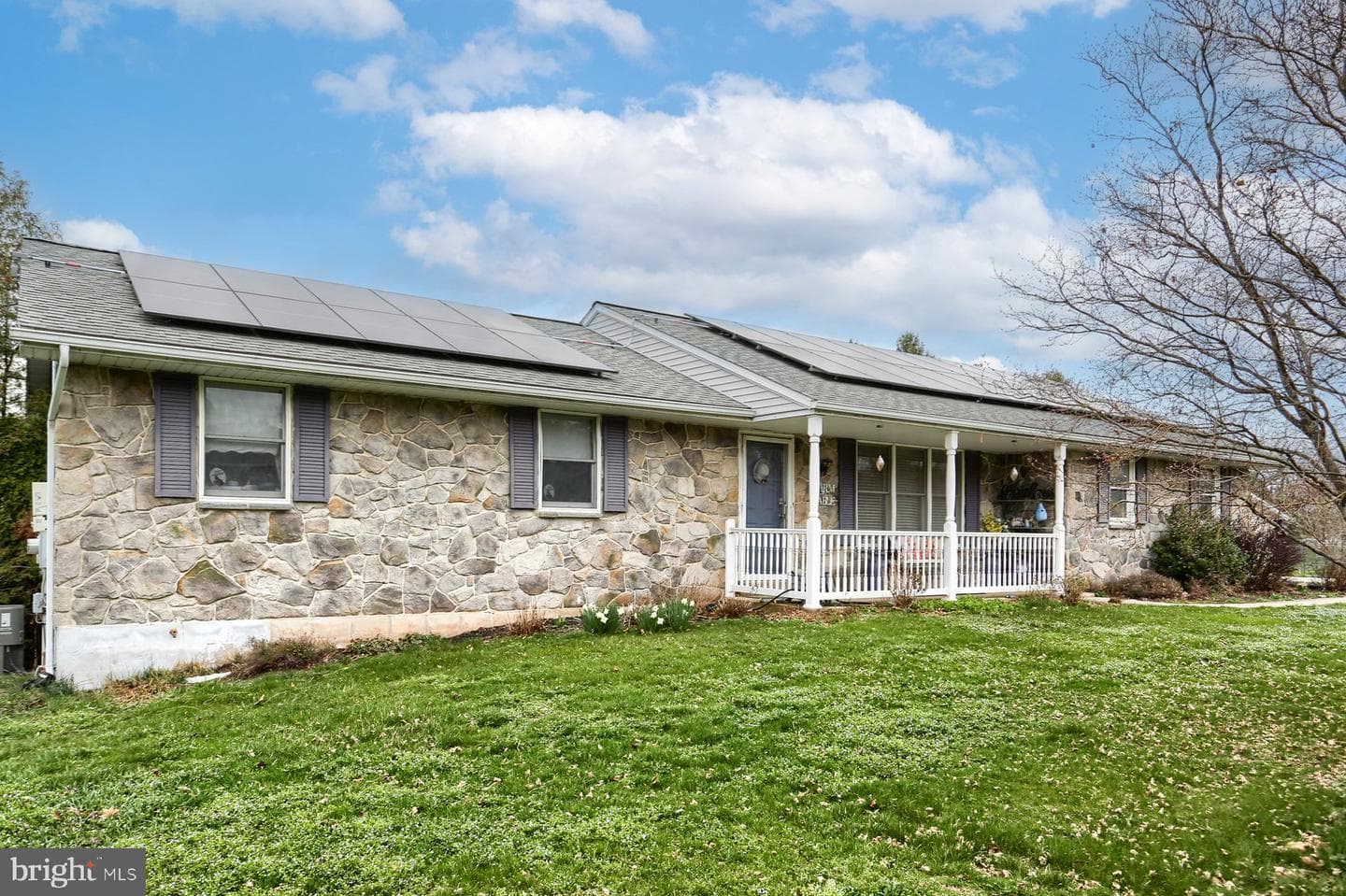 173 Schoolhouse Road photo 2