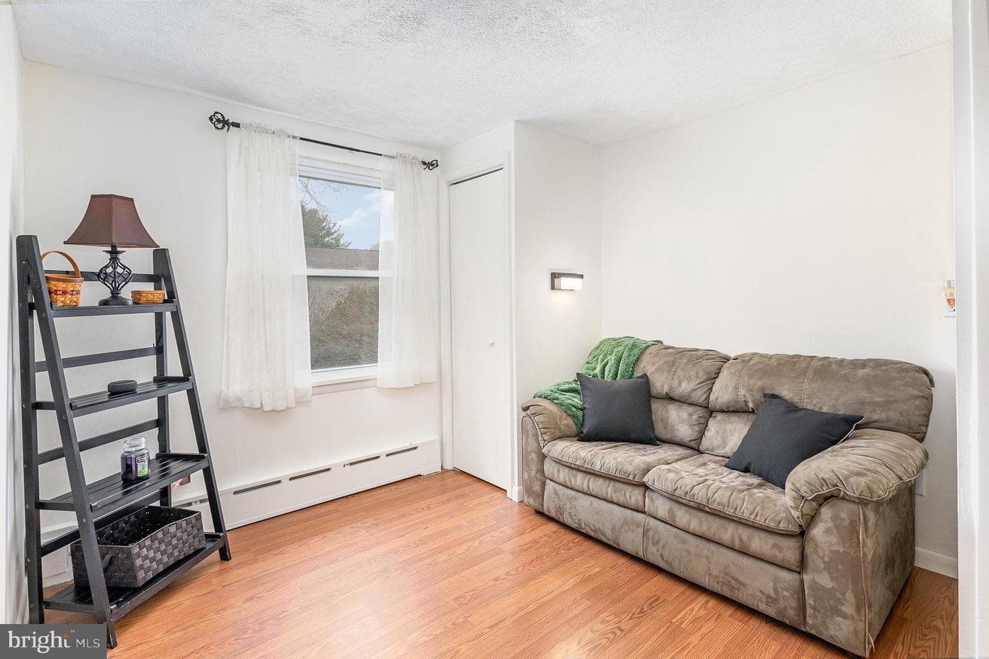 706 Smith Avenue photo 14