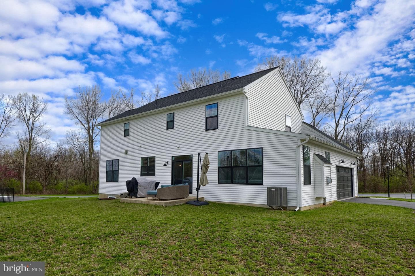 9 Willow Street photo 49