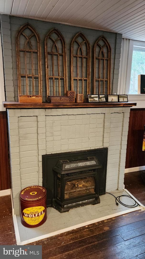 110 Brown Avenue photo 16
