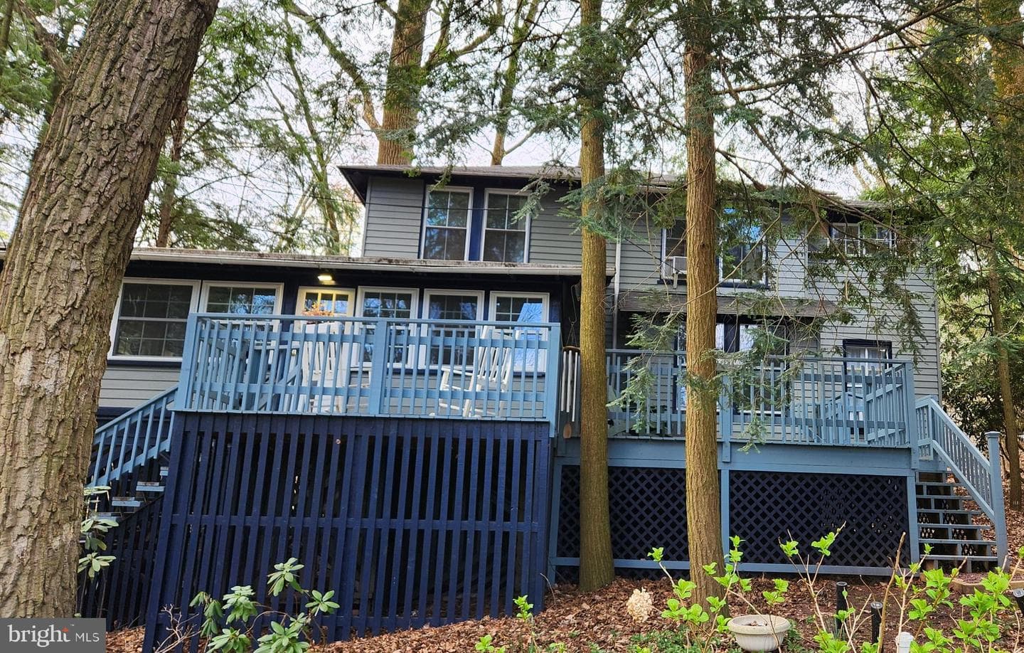 110 Brown Avenue photo 4