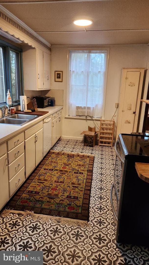 110 Brown Avenue photo 6
