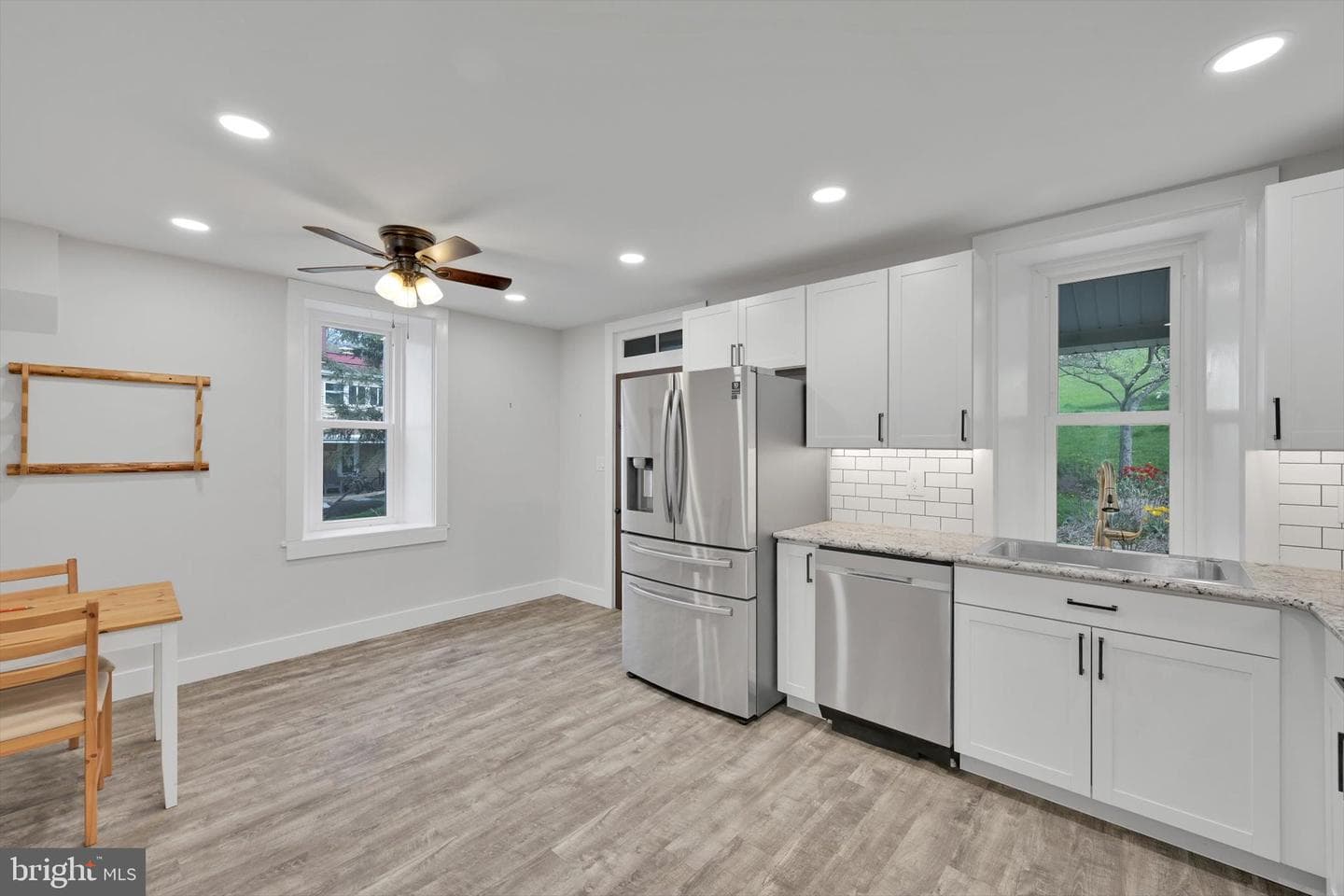 318 Boyd Street photo 10