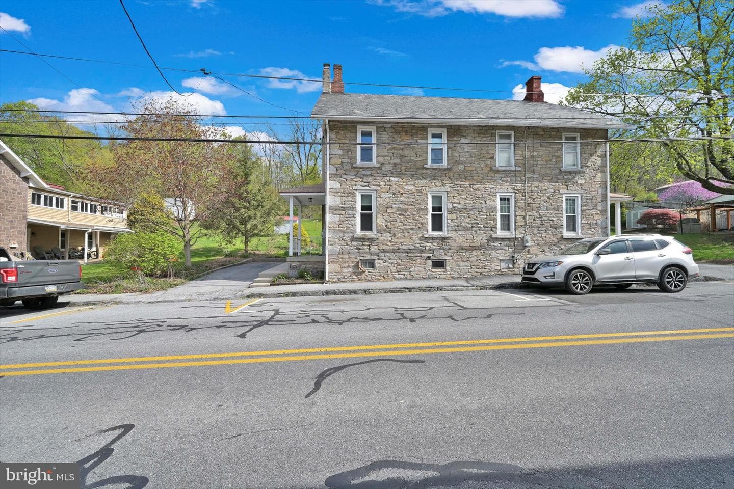 318 Boyd Street photo 3