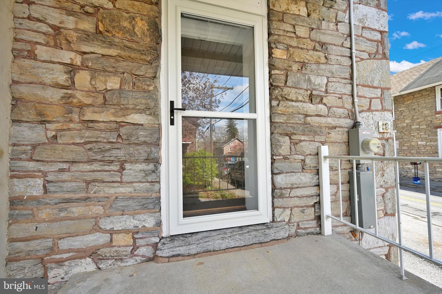 318 Boyd Street photo 5