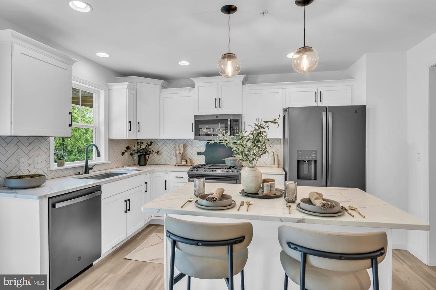 127 Beech Tree Court photo 8