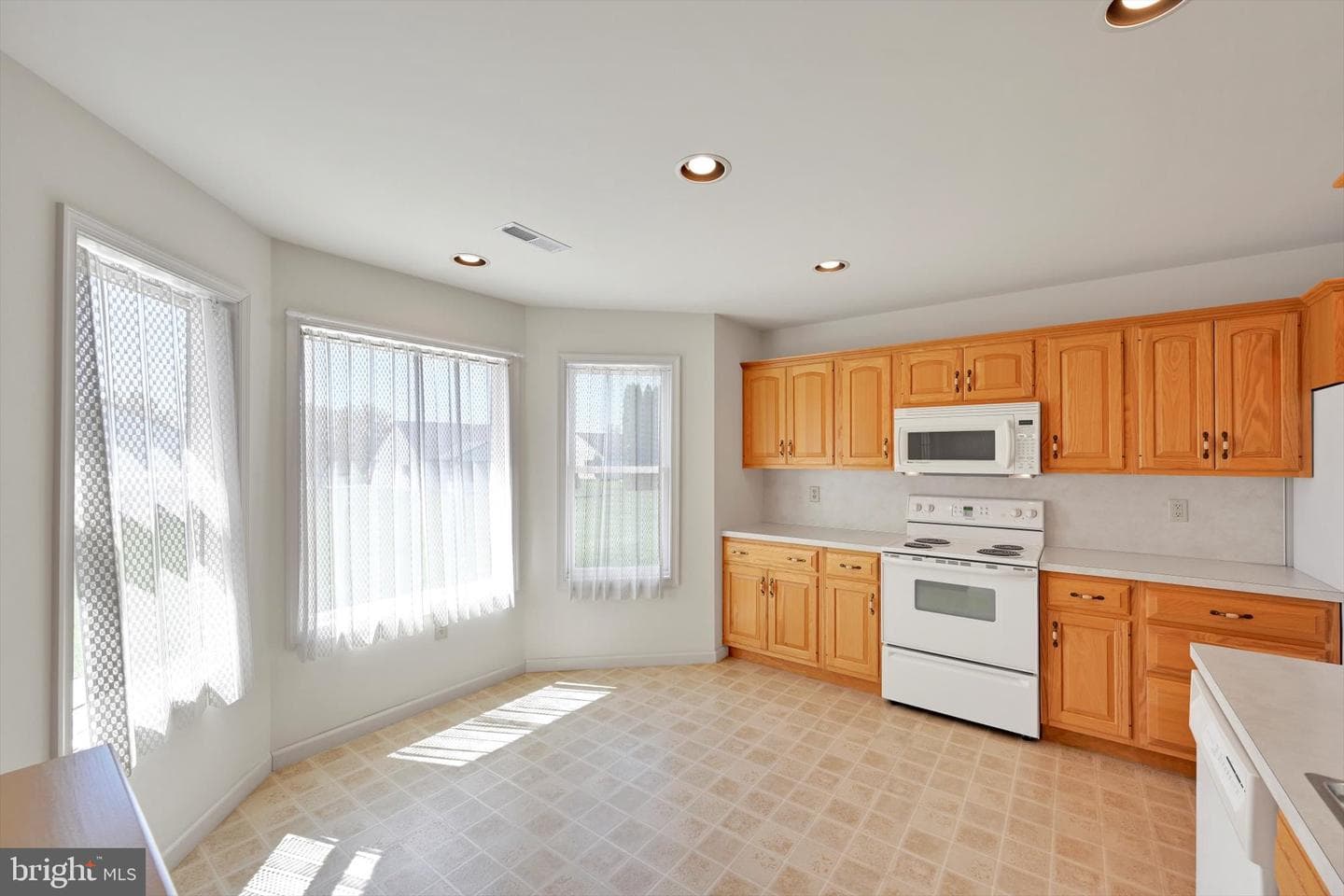 14 Rosemont Drive photo 10