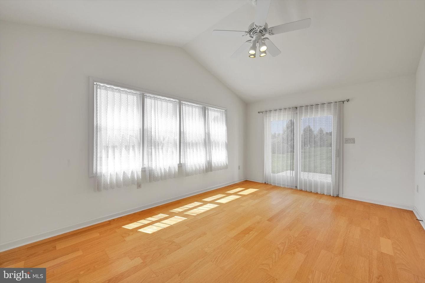 14 Rosemont Drive photo 12