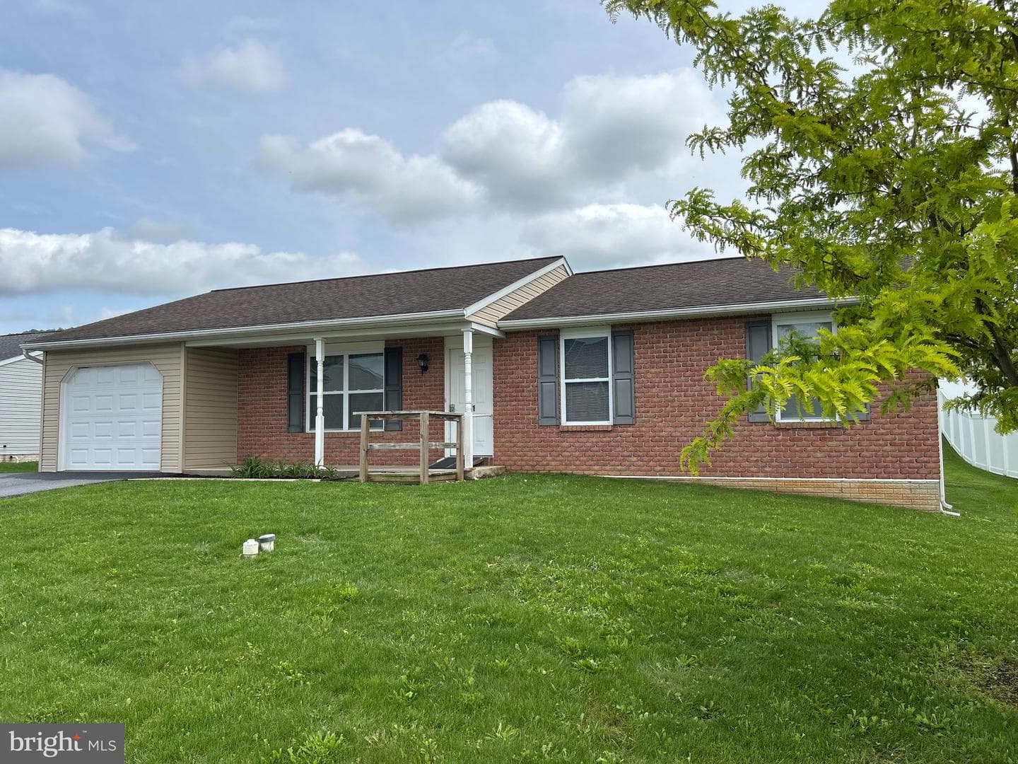 11 Eagle View Drive photo 3