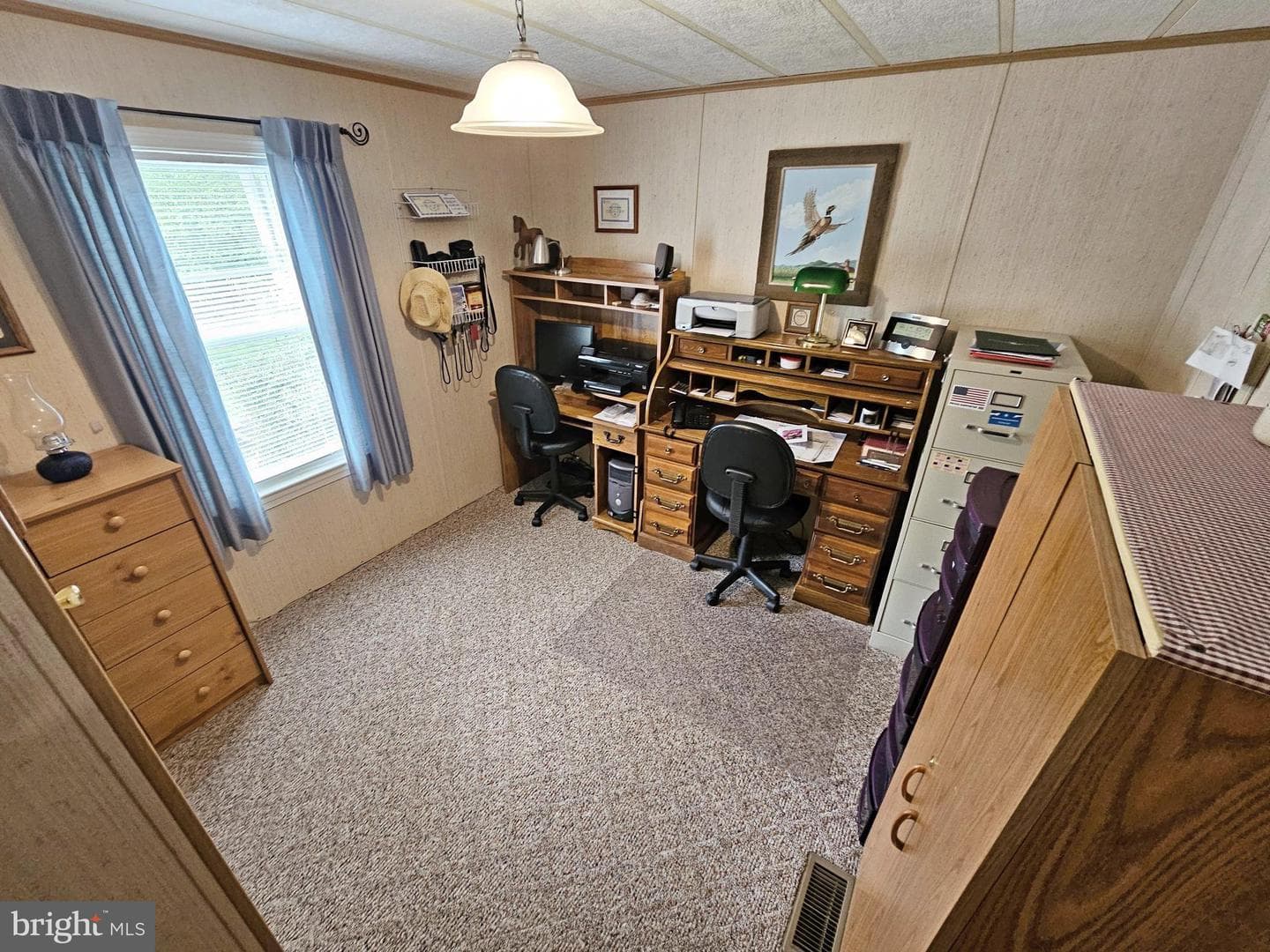 319 Maple Avenue photo 11