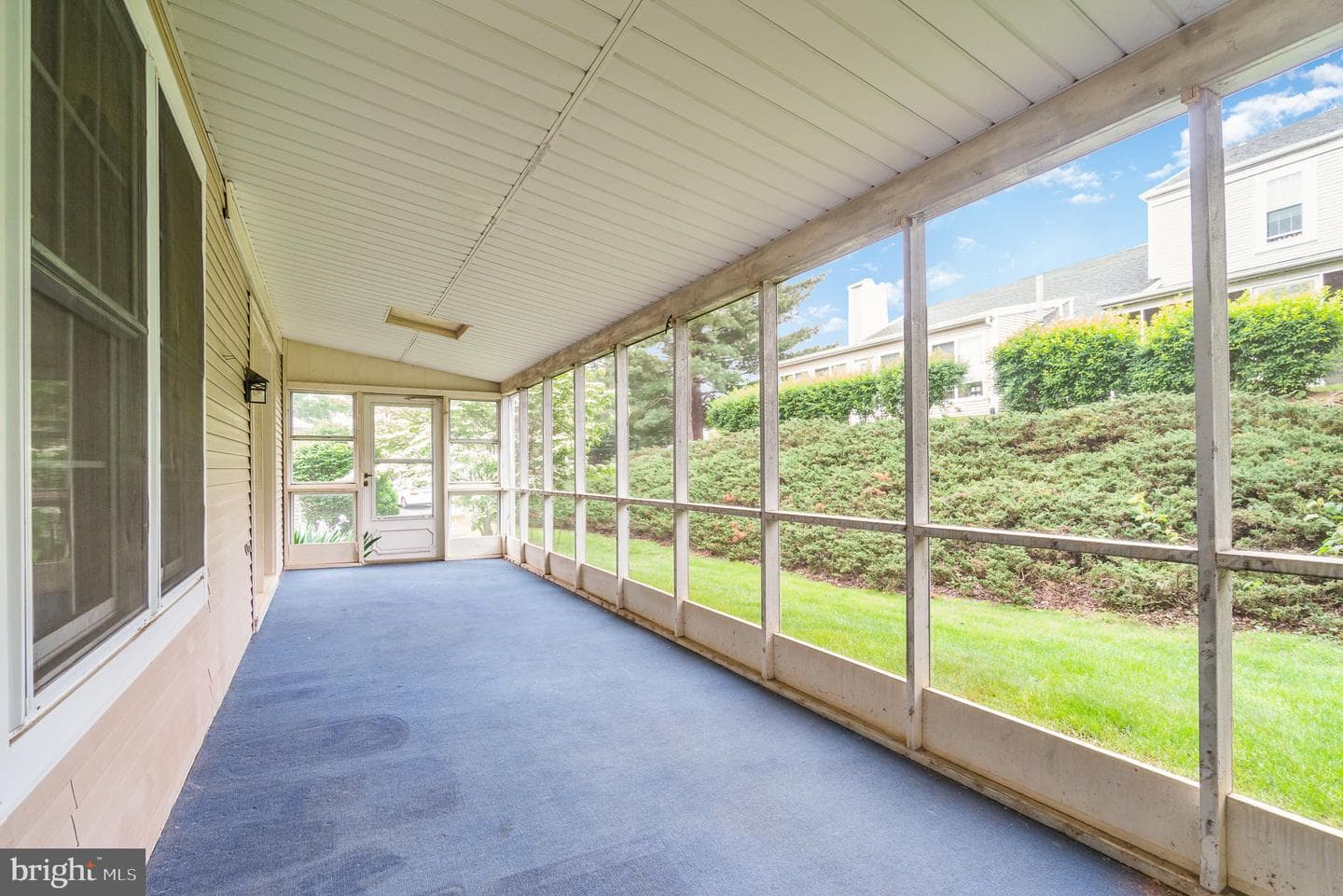 1201 Cambridge Court photo 19